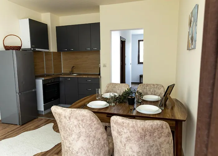 Two-bedroom With Kitchen Sveti Konstantin