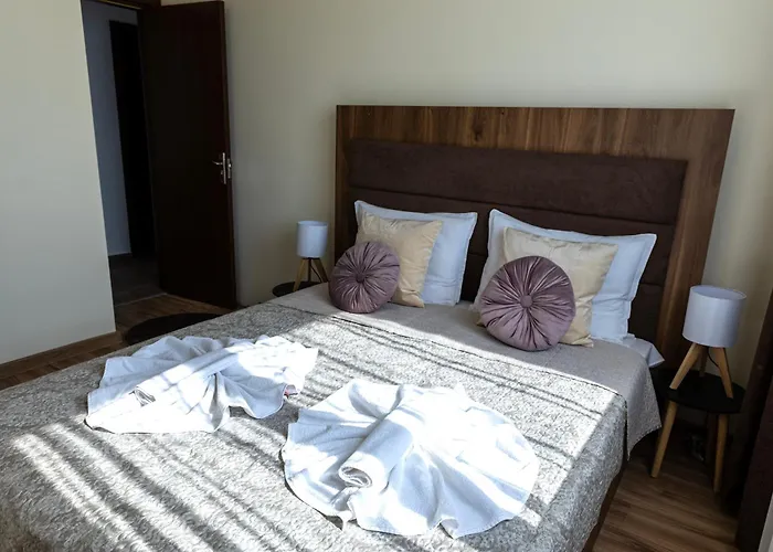 Appartement Two-bedroom With Kitchen *