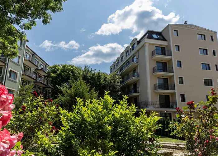 Two-bedroom With Kitchen